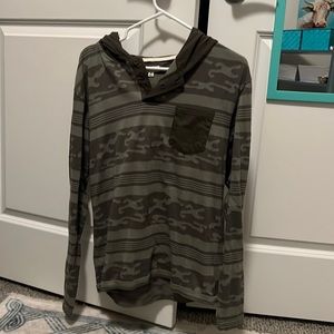 Earthbound Camo T-Shirt button up hoodie! Gently used